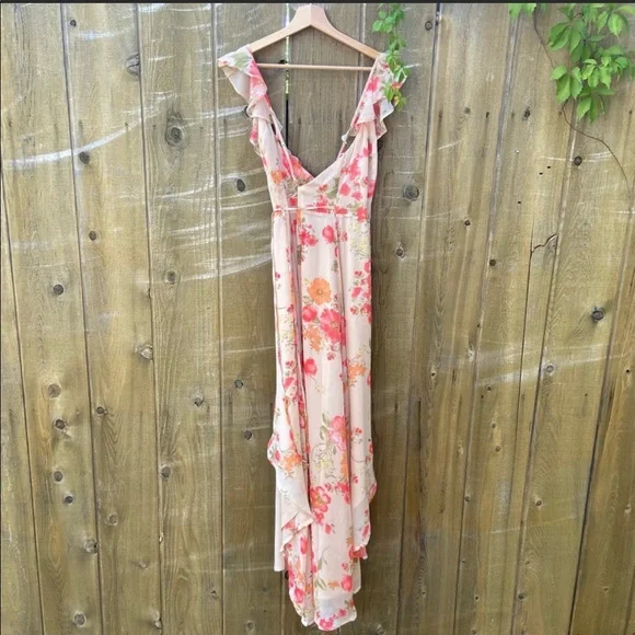 Dreamy Beige and Pink Floral Ruffle Wrap Maxi Dress 🌿 - Picture 7 of 11